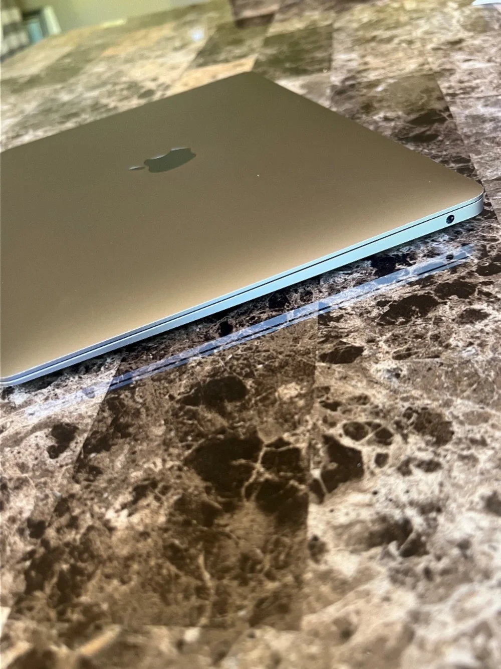 MacBook Air 2020 - Space Gray
